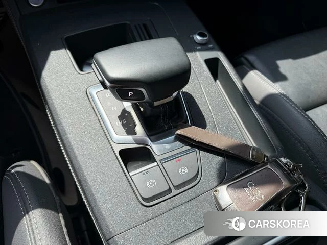 Audi Q5L id 4265931 из Китая 8