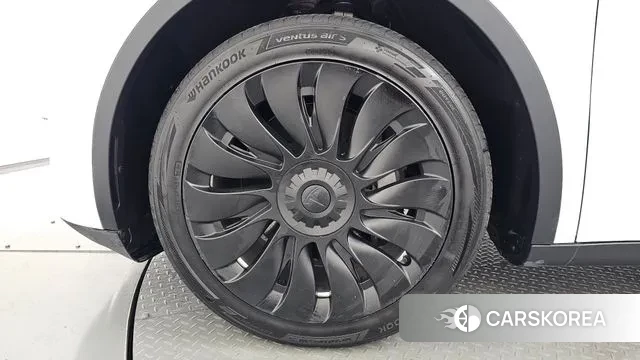 Tesla Model Y id 2975641 из Кореи 15