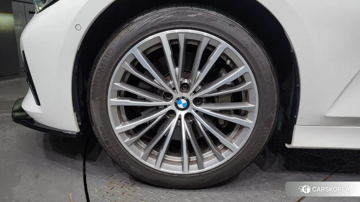 BMW 3 Series (G20) id 1924416 из Кореи 15