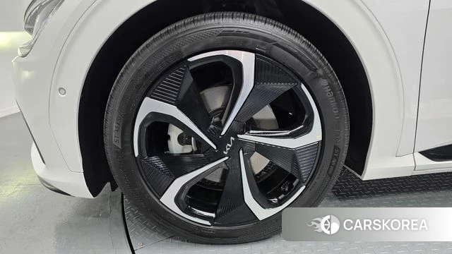 Kia EV6 id 4223529 из Кореи 24