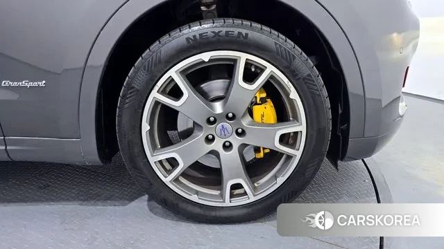 Maserati Levante id 3464813 из Кореи 15