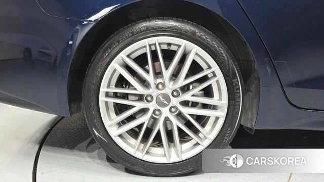 Genesis G70 id 4304786 из Кореи 35