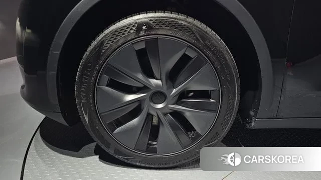 Tesla Model Y id 3426295 из Кореи 15