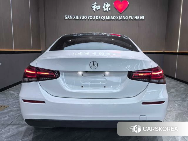 Mercedes-Benz Class A 2021 Белый из Китая, фото 5