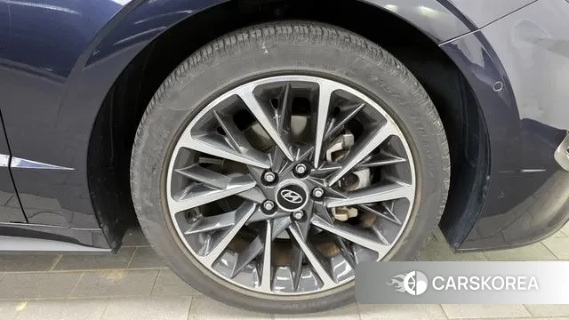 Hyundai Sonata (DN8) id 3772783 из Кореи 15