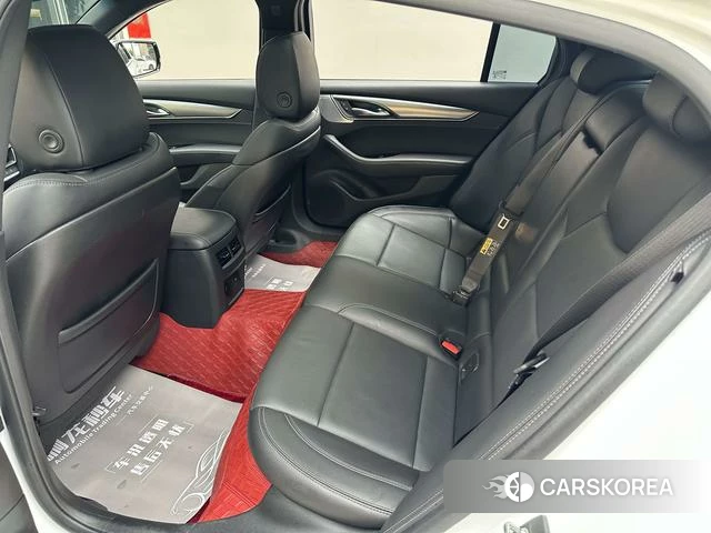 Cadillac CT5 id 4254599 из Китая 19