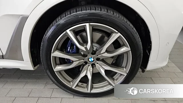 BMW X7 (G07) id 3439403 из Кореи 15