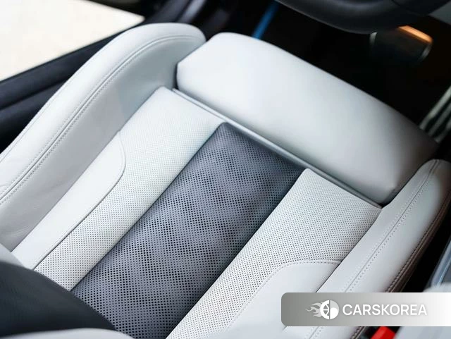 BMW M4 id 4348932 из Китая 44