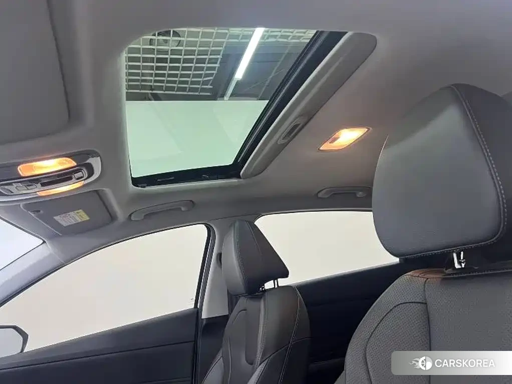 Hyundai Elantra id 4570626 из Китая 9