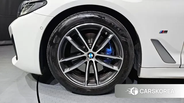 BMW 5 Series (G30) id 3473088 из Кореи 15