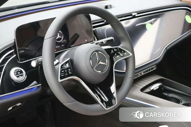 Mercedes-Benz E-class id 3939329 из Китая 27