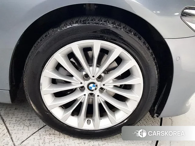 BMW 5 Series (G30) id 3485051 из Кореи 15