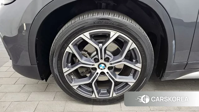 BMW X1 (F48) id 3697605 из Кореи 15