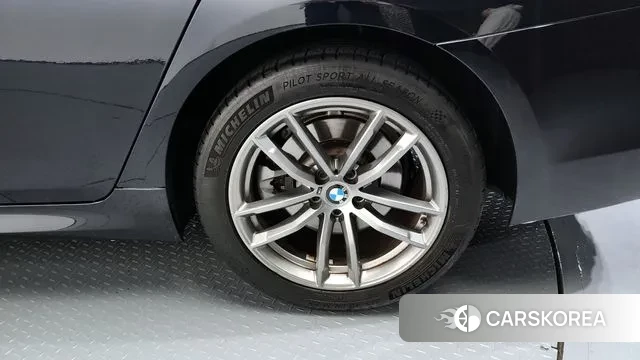 BMW 5 Series (G30) id 3460167 из Кореи 15