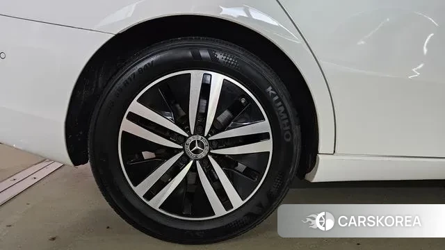 Mercedes-Benz A-Class W177 id 3116846 из Кореи 10