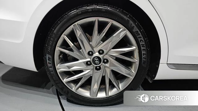Hyundai The New Grandeur IG id 4458691 из Кореи 33