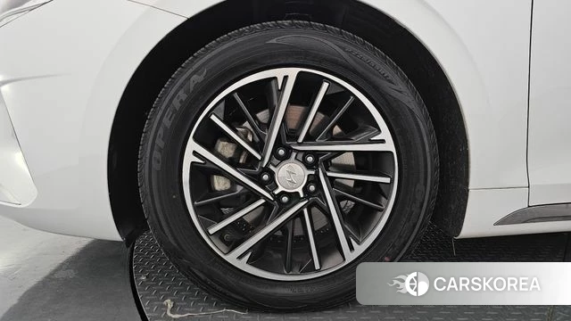 Hyundai The New Grandeur IG id 4224201 из Кореи 15