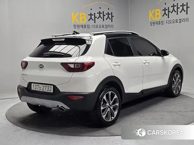 Kia Stonic id 3582432 из Кореи 15