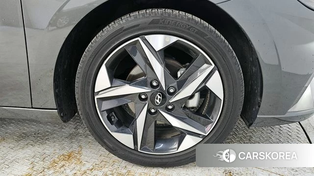 Hyundai Avante (CN7) id 3812150 из Кореи 15