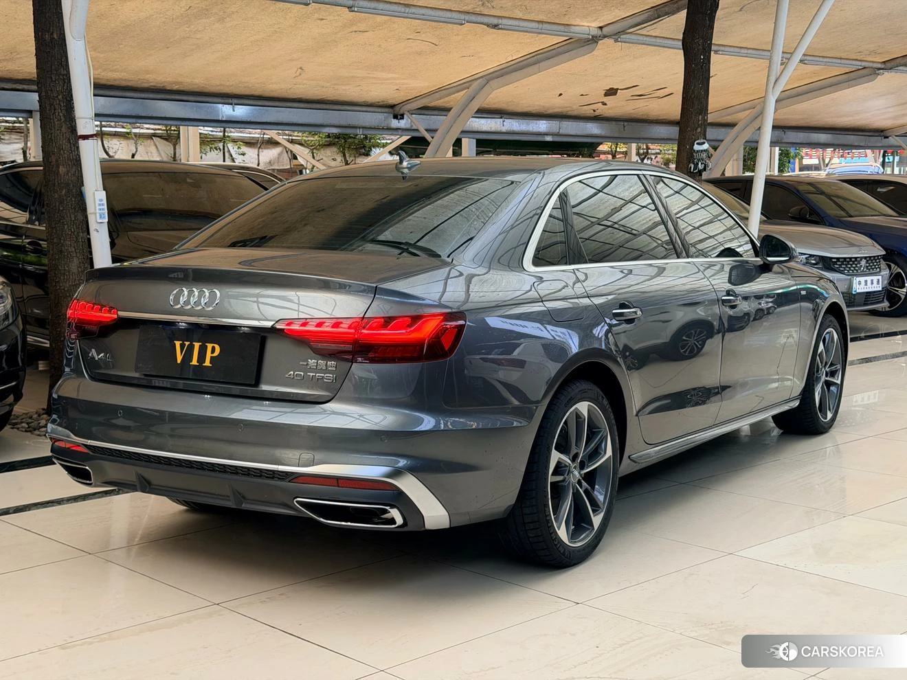Audi A4L 2020 Темно-серый из Китая, фото 5