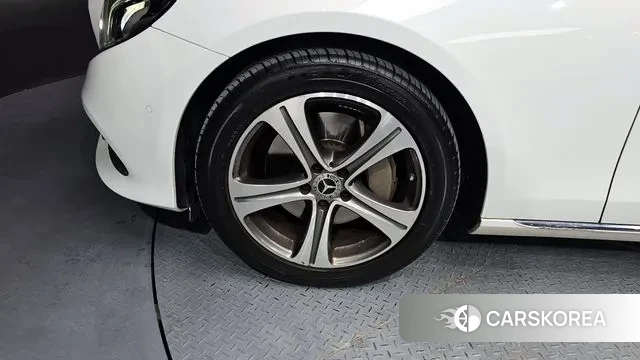 Mercedes-Benz E-Class W213 id 3357095 из Кореи 15