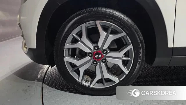 Kia Seltos id 3655607 из Кореи 15