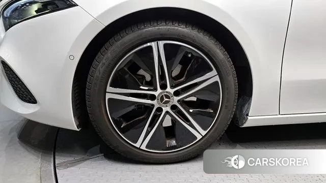 Mercedes-Benz A-Class W177 id 3544482 из Кореи 15