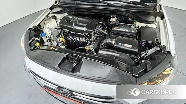 Hyundai Avante AD id 4403498 из Кореи 25