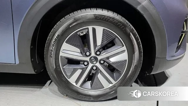 Kia The New Niro id 3686370 из Кореи 15