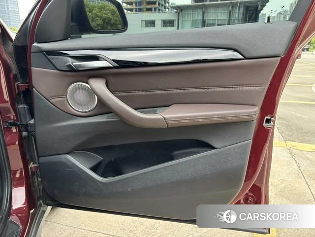 BMW X1 id 4289985 из Китая 13