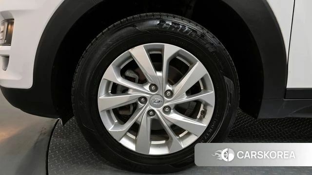 Hyundai All New Tucson id 4188383 из Кореи 26