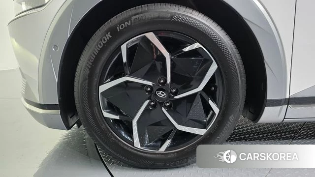 Hyundai Ionic 5 id 4517555 из Кореи 32
