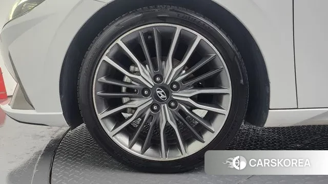 Hyundai Avante (CN7) id 3395930 из Кореи 15