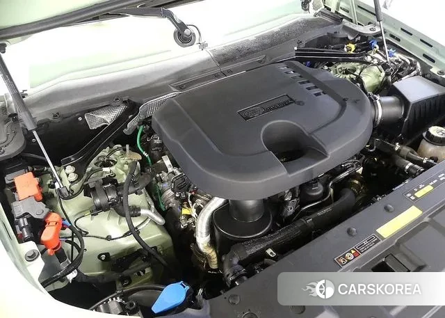 Land Rover Defender (L663) 2023 Светло-зеленый из Кореи, фото 5