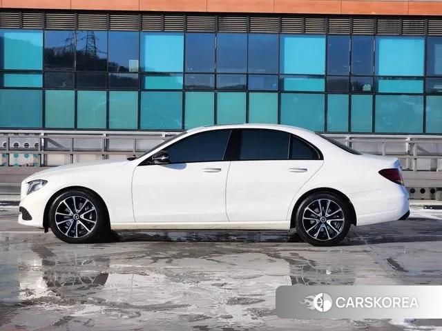 Mercedes-Benz E-Class W213 id 3626543 из Кореи 15