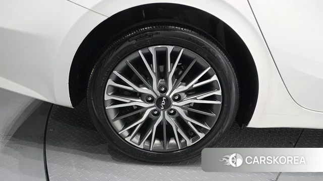 Kia The New K3 2nd generation id 4355456 из Кореи 30