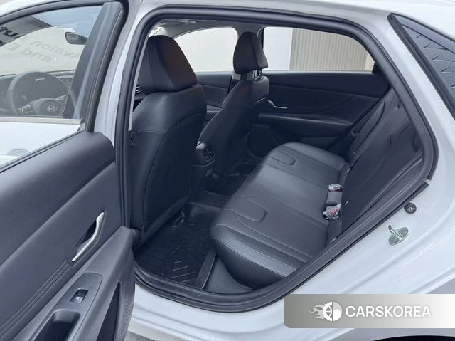 Hyundai Elantra id 4297762 из Китая 19