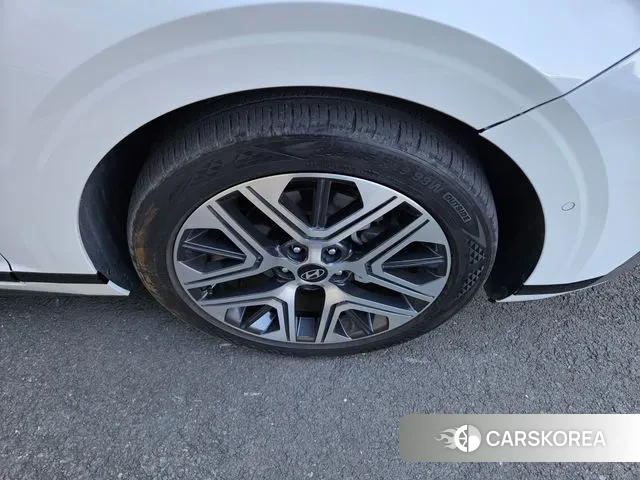 Hyundai Grandeur Hybrid (GN7) id 3565982 из Кореи 15