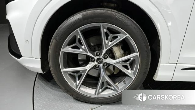 Audi Q8 (4M) id 3817792 из Кореи 15