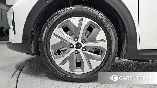 Kia Niro Plus id 3472775 из Кореи 15