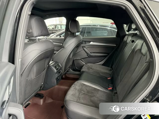Audi Q5L Sportback id 4260809 из Китая 11