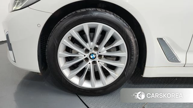 BMW 5 Series (G30) id 3884016 из Кореи 15