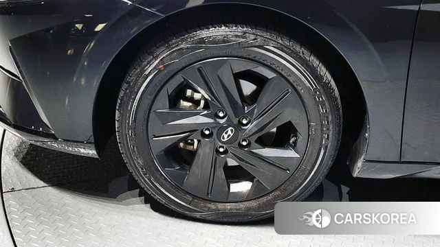 Hyundai Avante (CN7) id 3851263 из Кореи 15