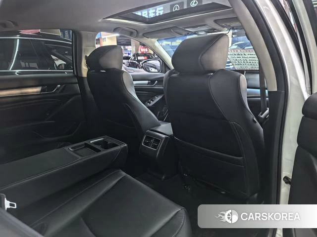 Honda Accord 2021 Белый из Китая, фото 5