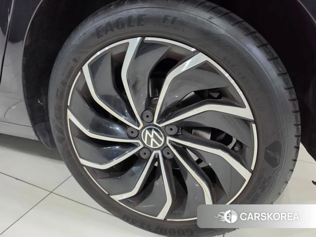 Volkswagen Golf 8th Generation id 4691885 из Кореи 15