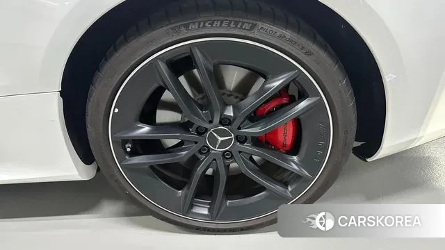 Mercedes-Benz E-Class W213 id 3168549 из Кореи 14