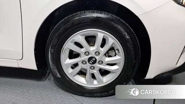 Kia Come New K3 id 3748575 из Кореи 15