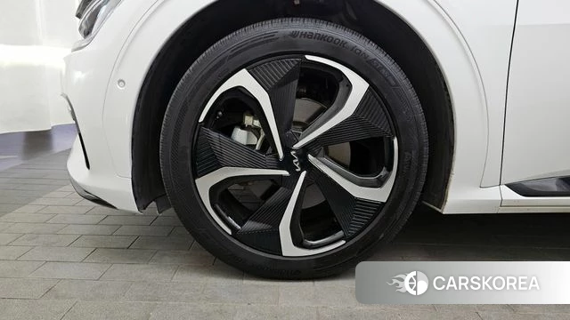 Kia EV6 id 3953061 из Кореи 15