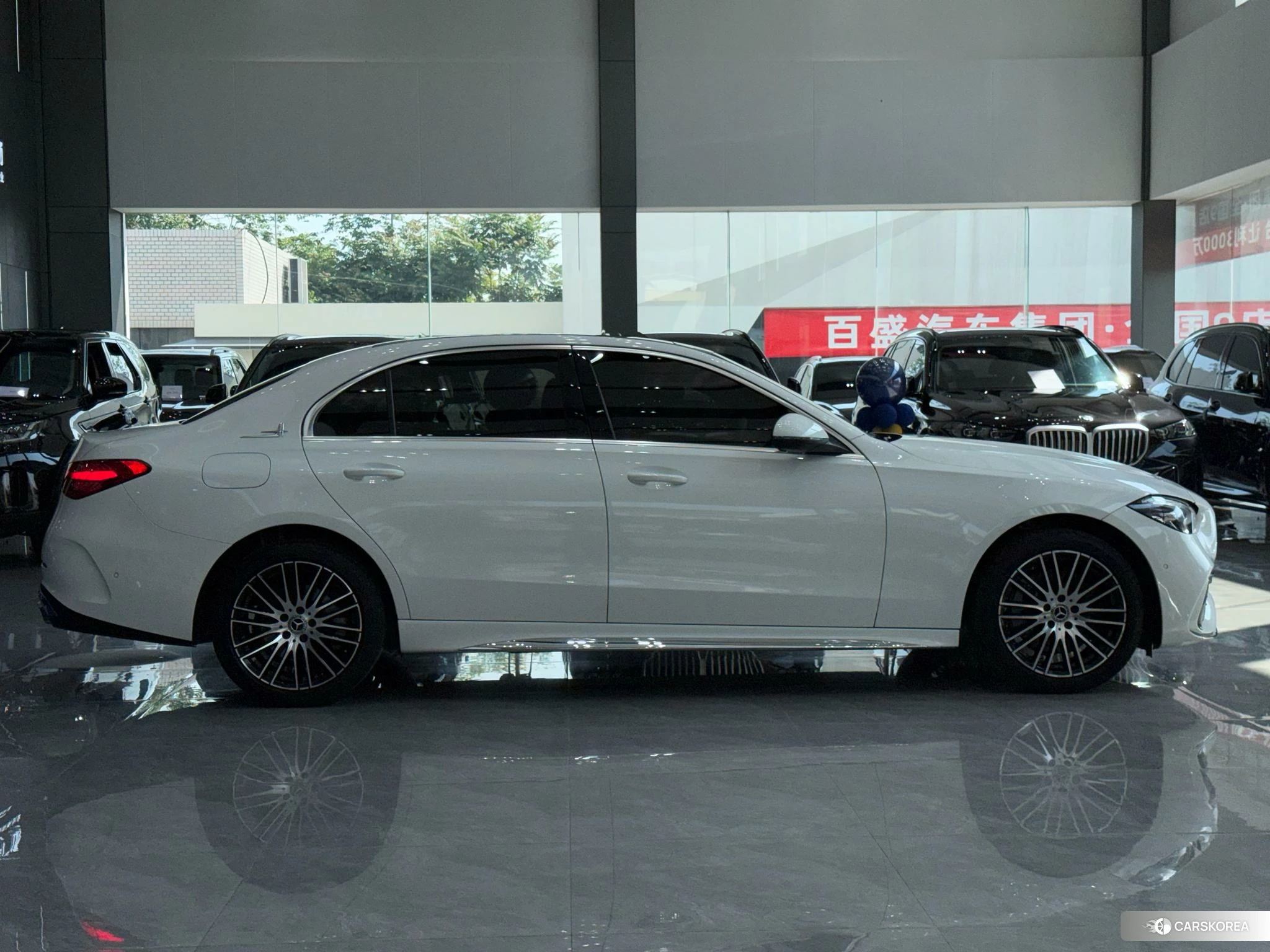 Mercedes-Benz Class C 2022 Белый из Китая, фото 5