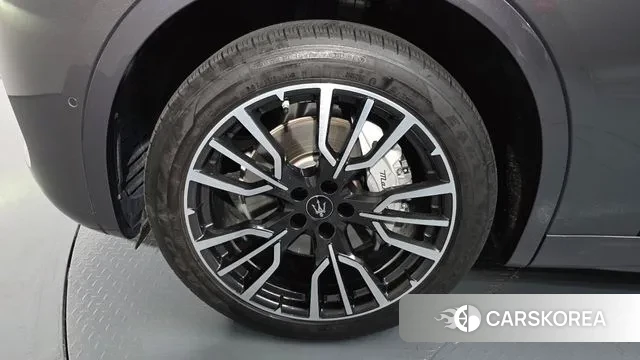 Maserati Grecale id 3377500 из Кореи 15